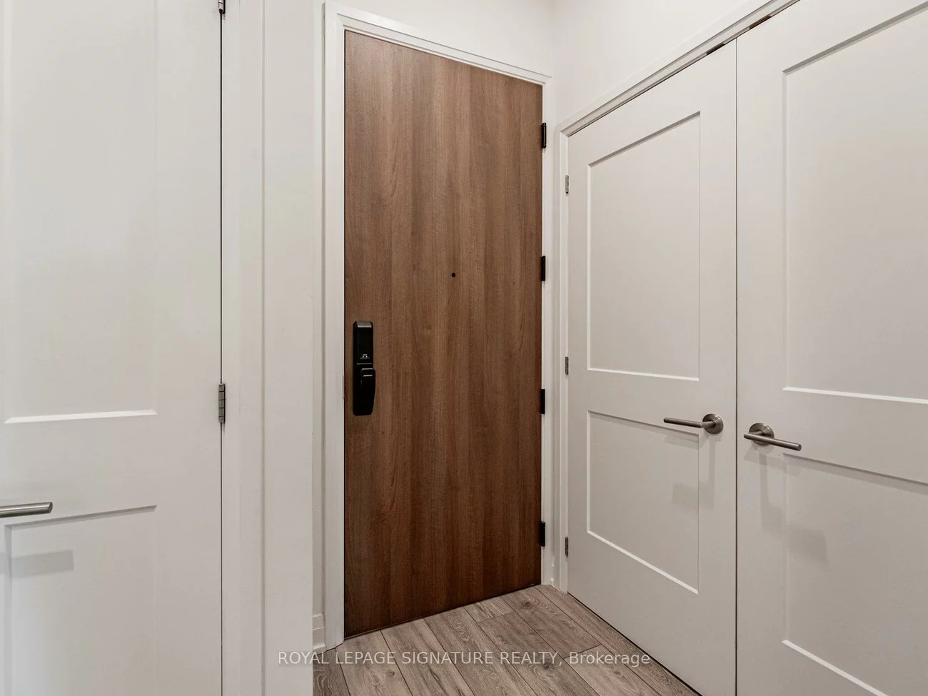 21, Park, Port Credit, Mississauga