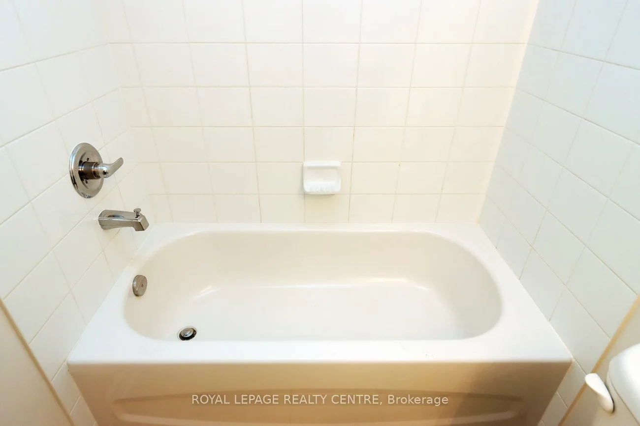 3190, Boxford, Churchill Meadows, Mississauga