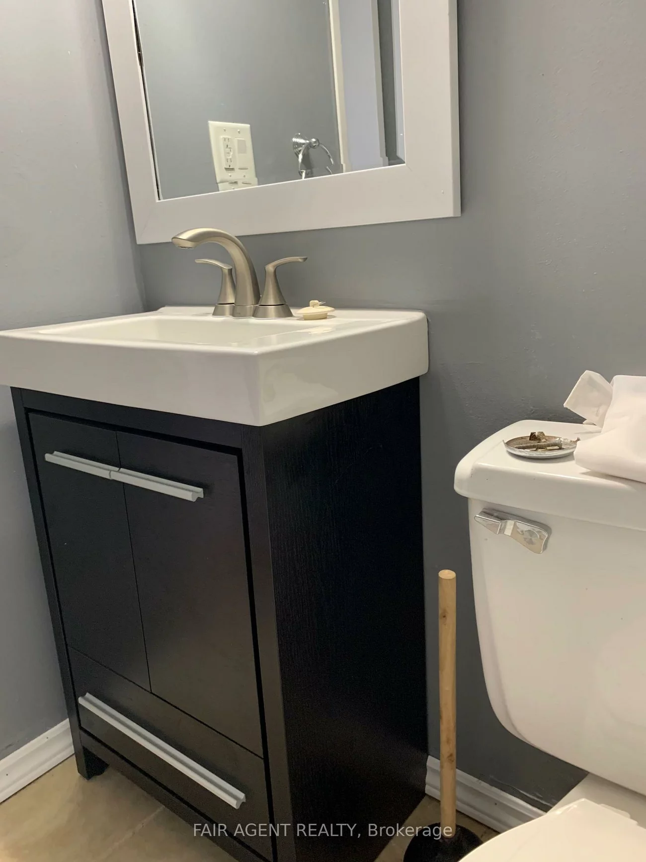 20, Mississauga Valley, Mississauga Valleys, Mississauga