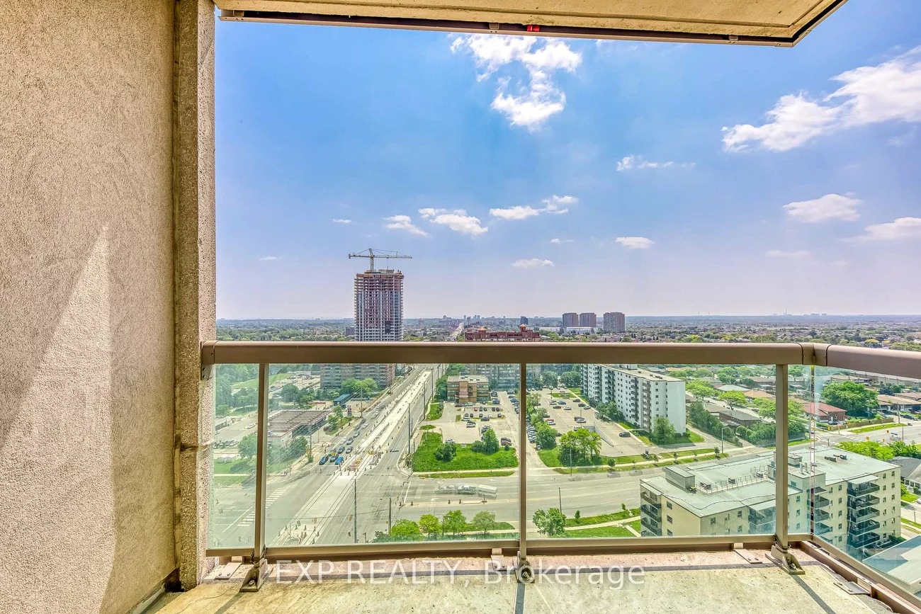 3504, Hurontario, City Centre, Mississauga