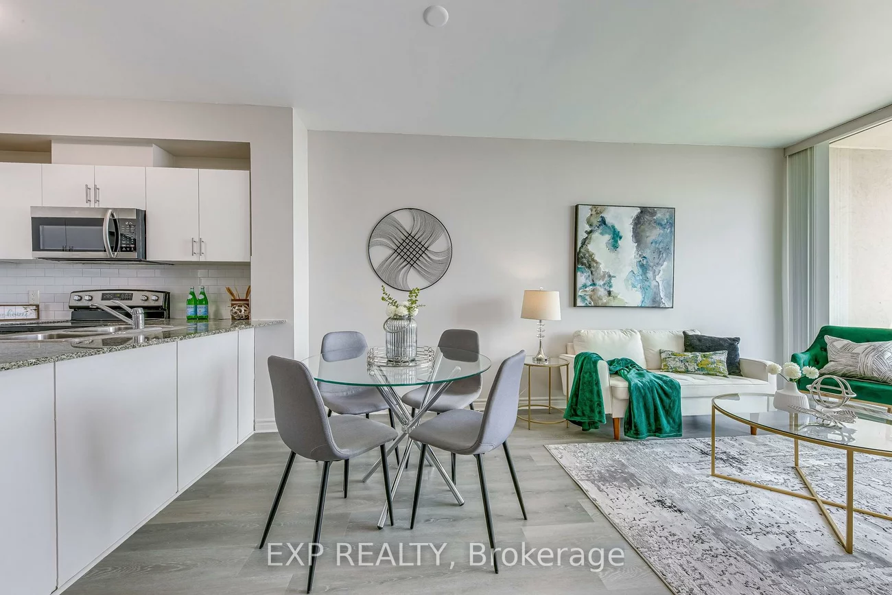 3504, Hurontario, City Centre, Mississauga