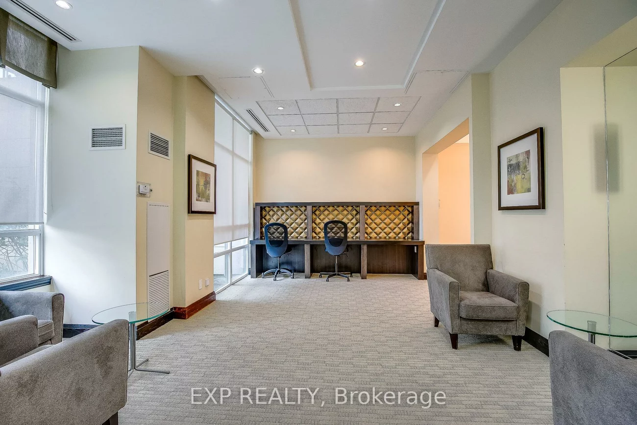 3504, Hurontario, City Centre, Mississauga