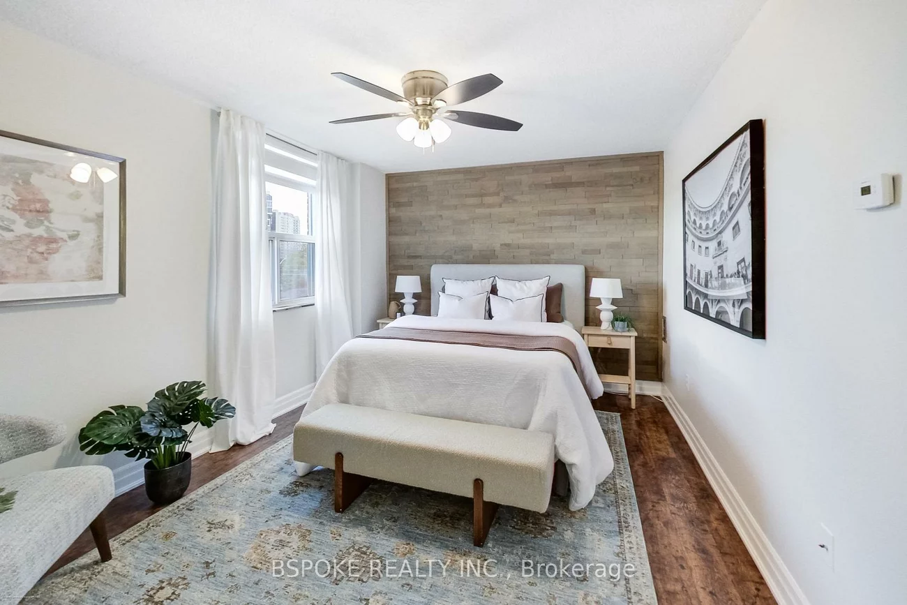 966, Inverhouse, Clarkson, Mississauga