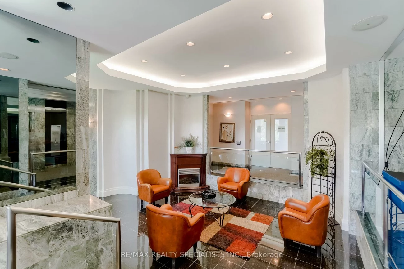 4470, Tucana, Hurontario, Mississauga