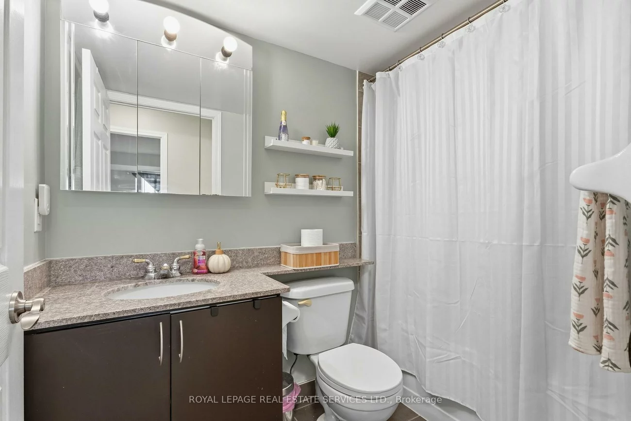 4850, Glen Erin, Central Erin Mills, Mississauga