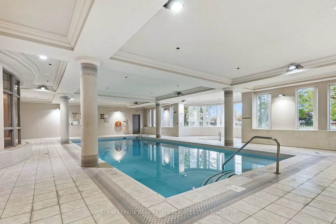 4850, Glen Erin, Central Erin Mills, Mississauga