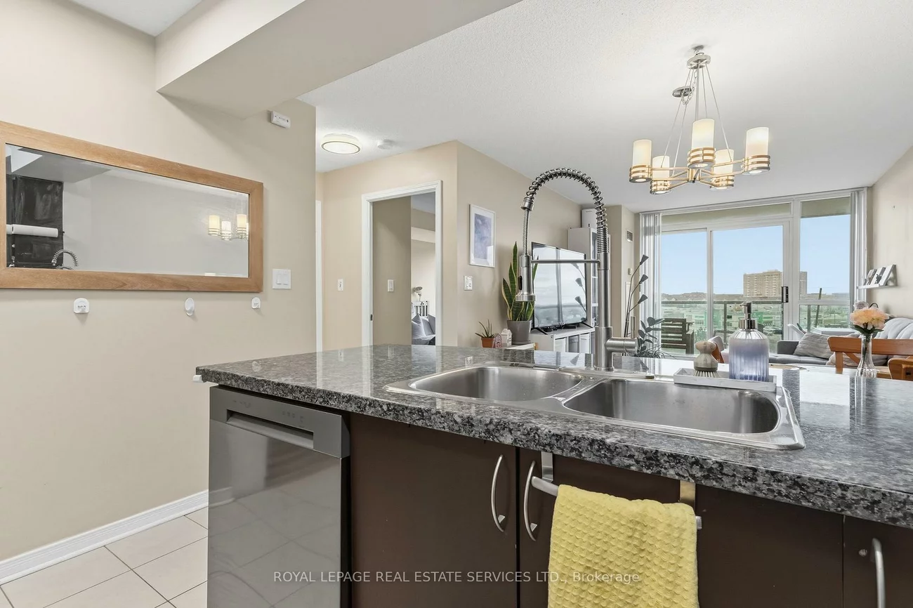 4850, Glen Erin, Central Erin Mills, Mississauga