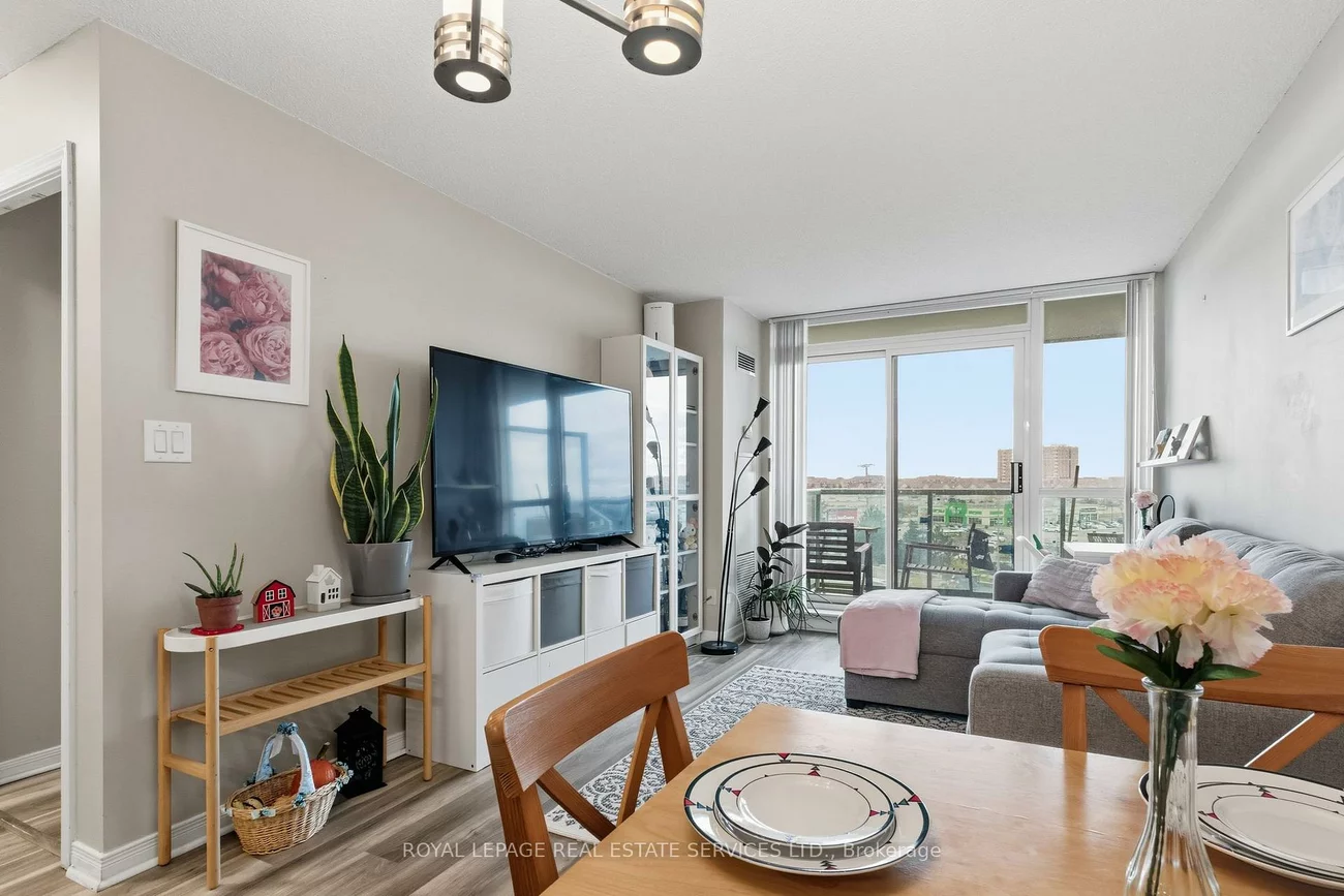 4850, Glen Erin, Central Erin Mills, Mississauga