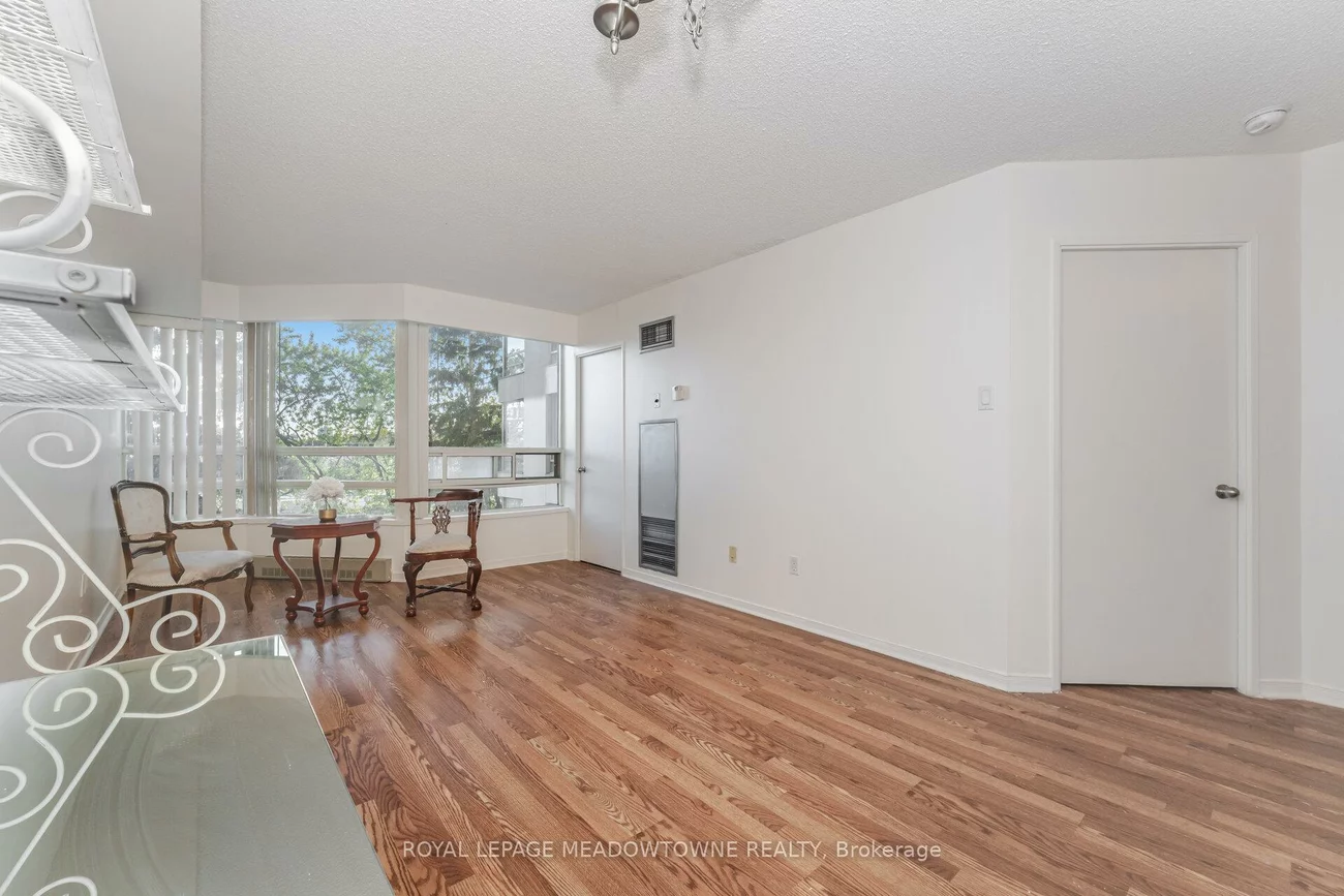 75, King, Cooksville, Mississauga