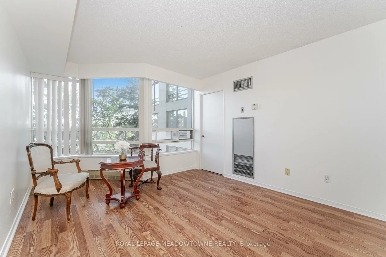 75, King, Cooksville, Mississauga