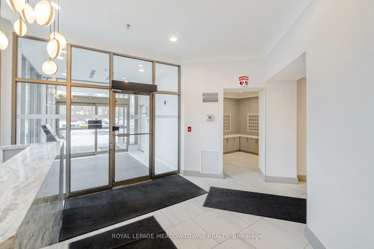 75, King, Cooksville, Mississauga