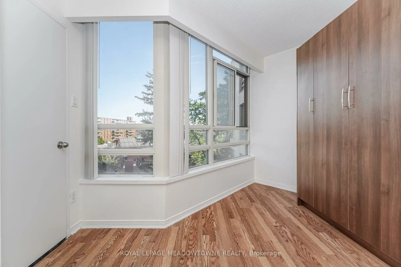 75, King, Cooksville, Mississauga