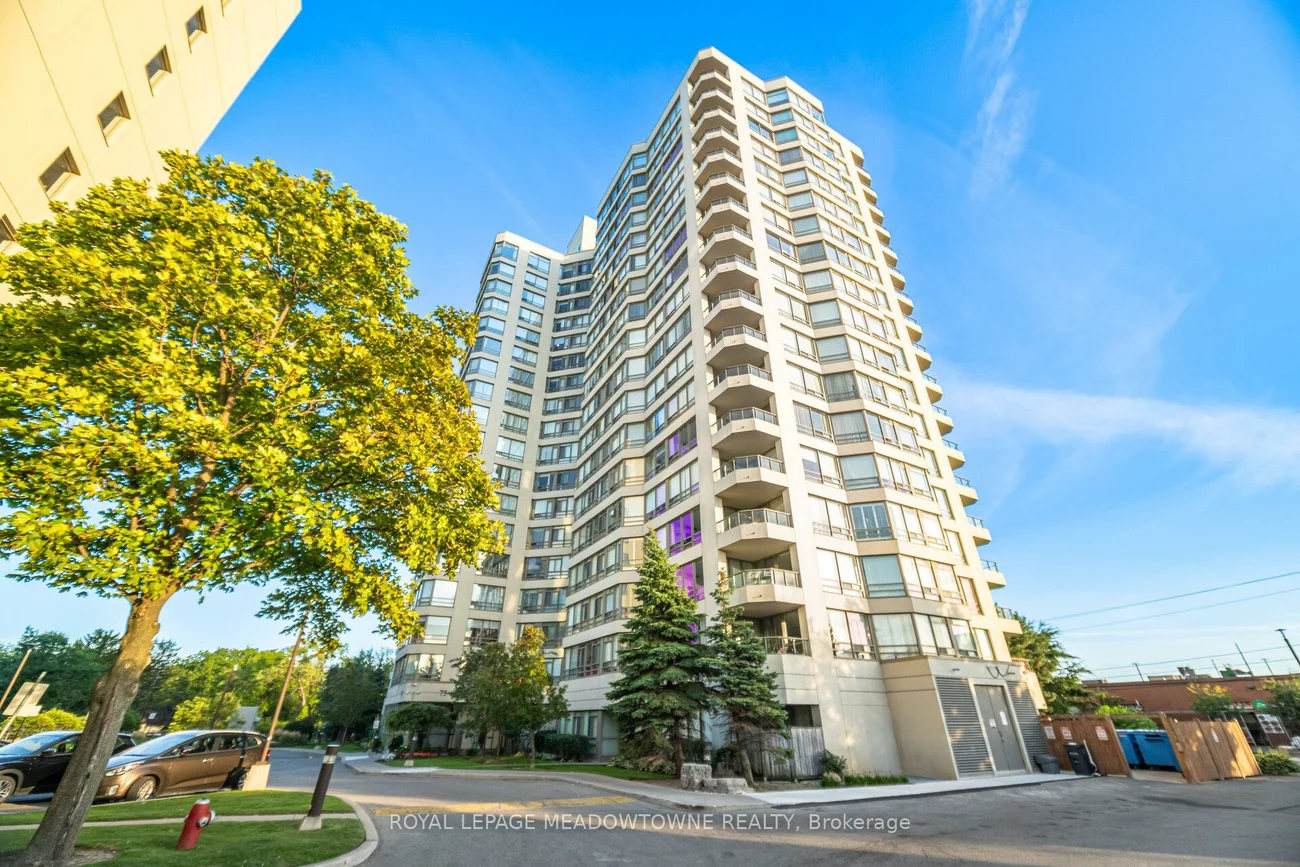 75, King, Cooksville, Mississauga