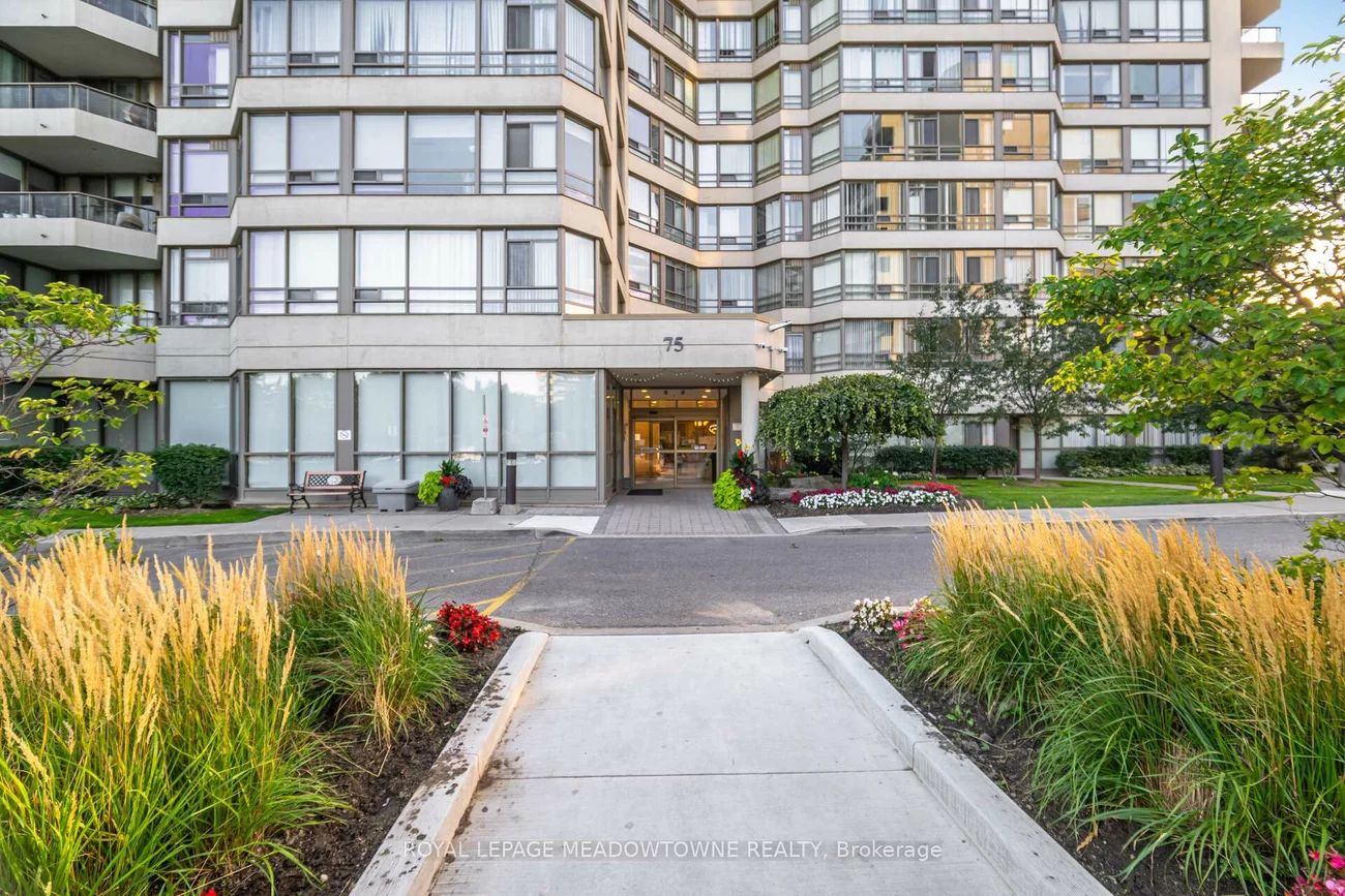 75, King, Cooksville, Mississauga