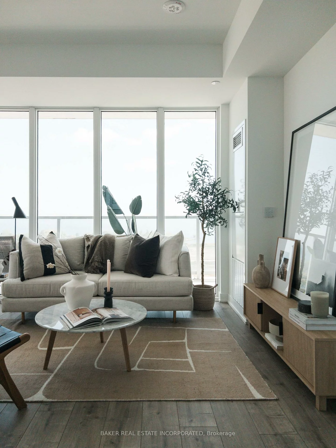 220, Missinnihe, Port Credit, Mississauga