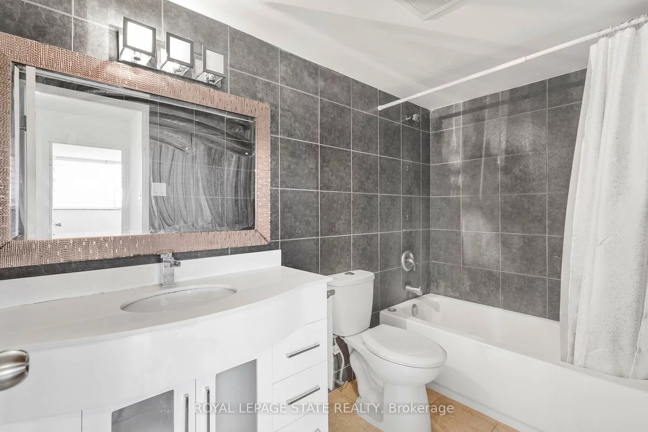 1050, Stainton, Erindale, Mississauga