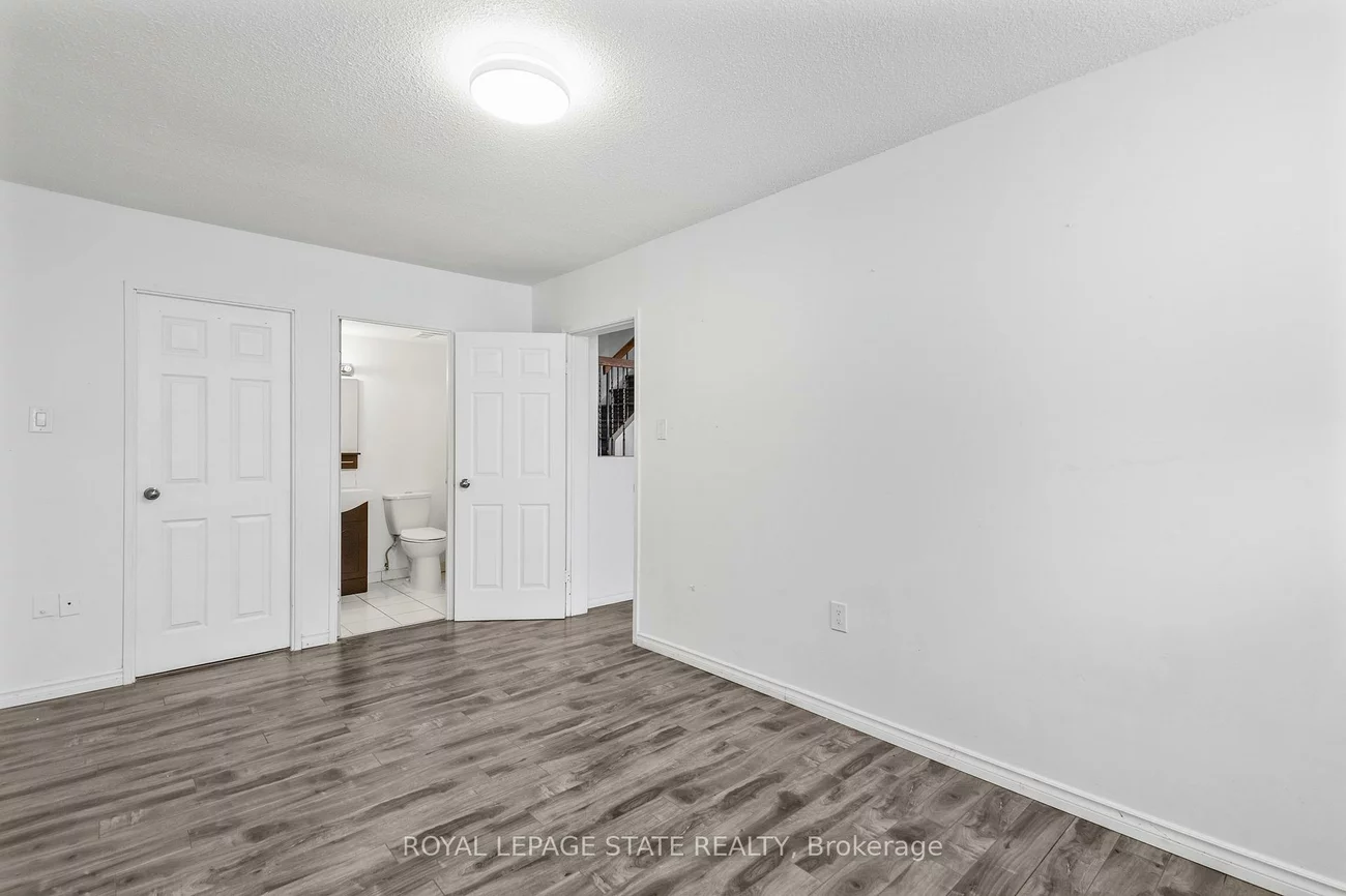 1050, Stainton, Erindale, Mississauga