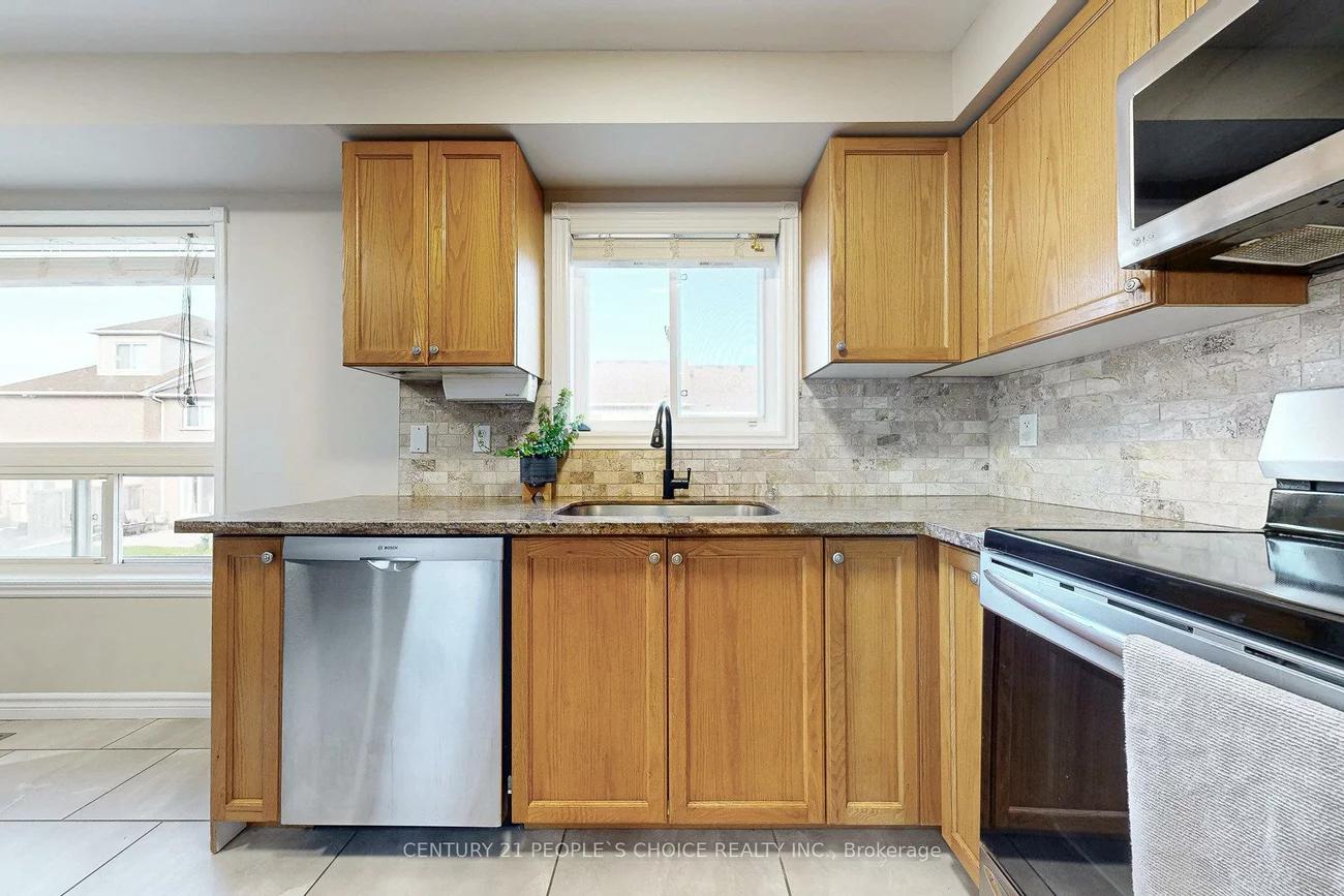 5260, Mcfarren, Central Erin Mills, Mississauga