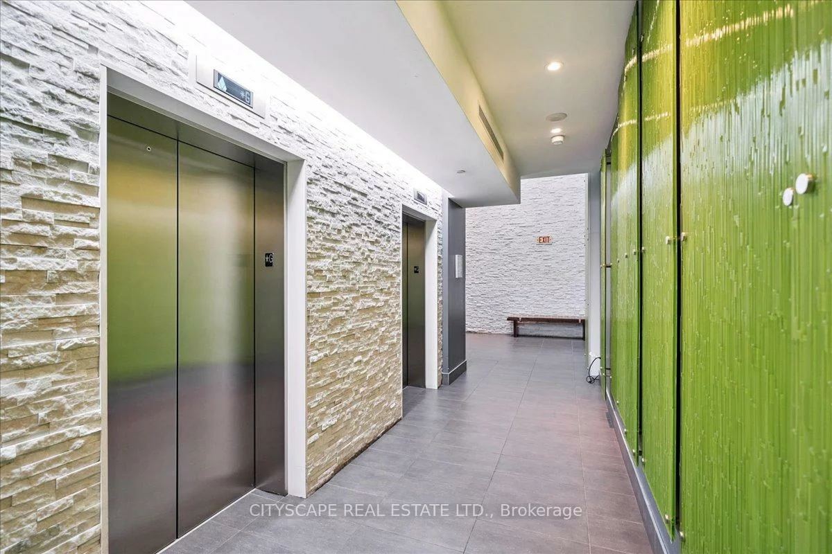 365, Prince of Wales, City Centre, Mississauga