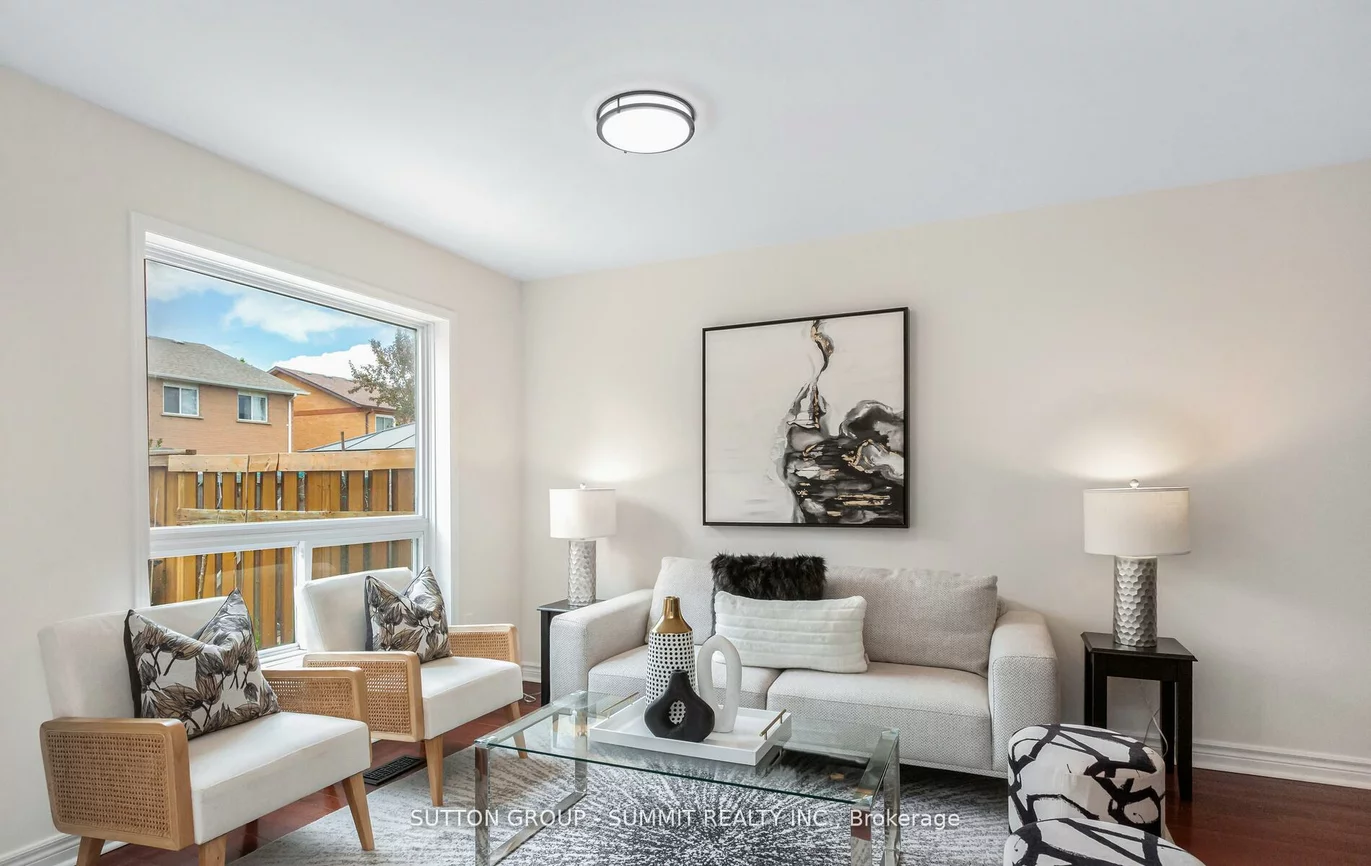 550, Steddick, Hurontario, Mississauga