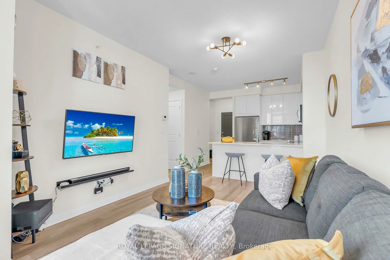 5033, Four Springs, Hurontario, Mississauga