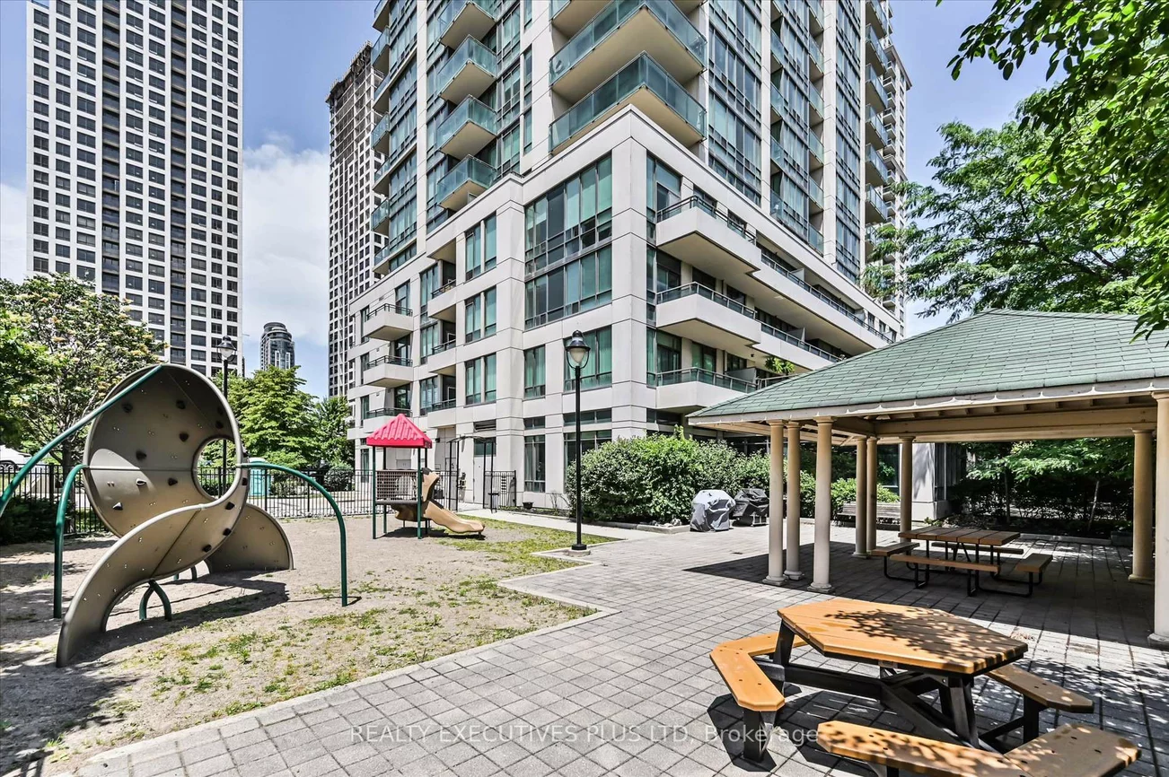 3515, Kariya, Fairview, Mississauga