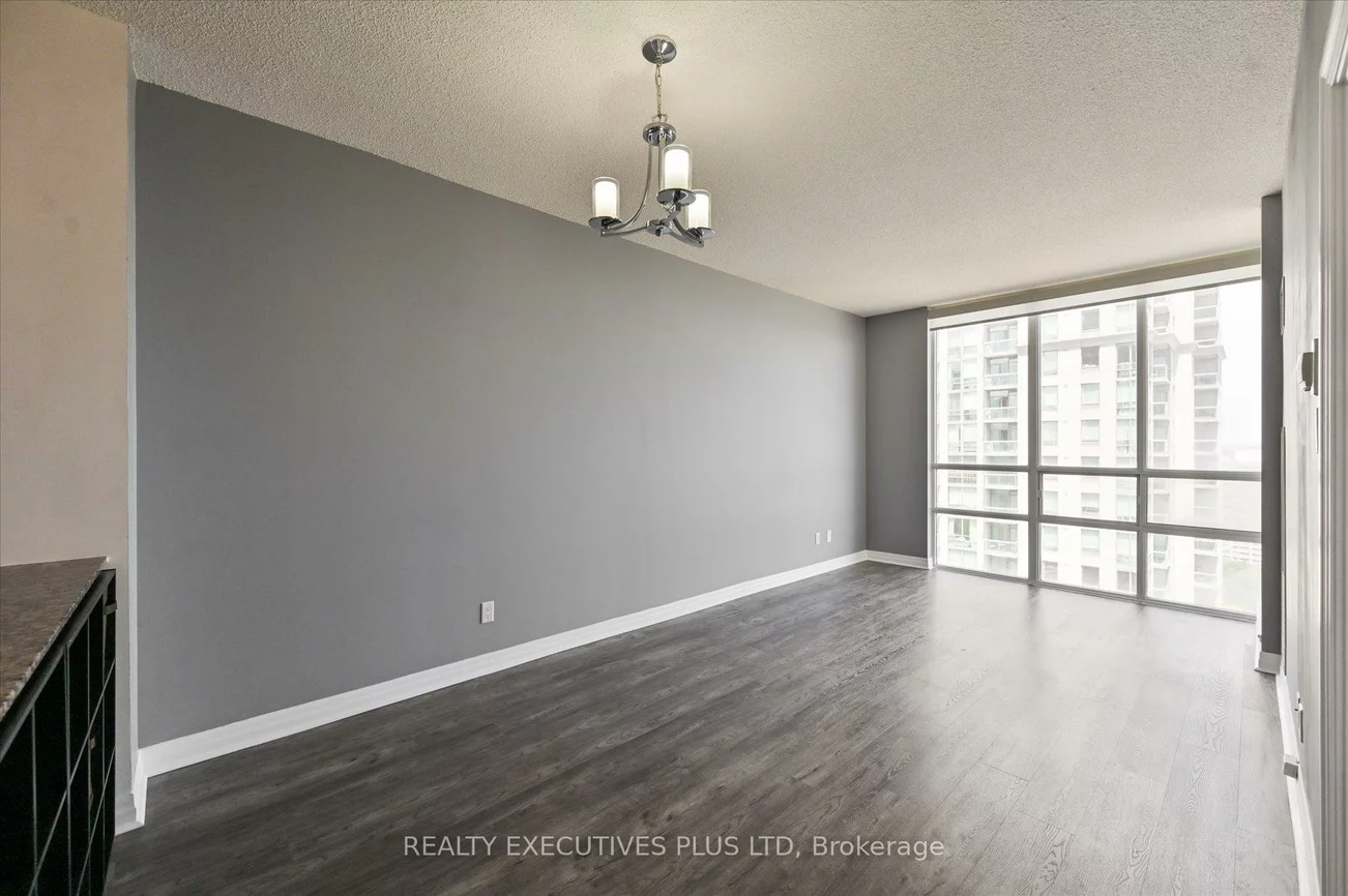 3515, Kariya, Fairview, Mississauga