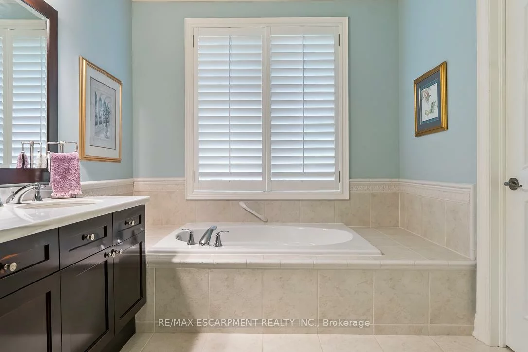 762, Hidden Grove, Lorne Park, Mississauga