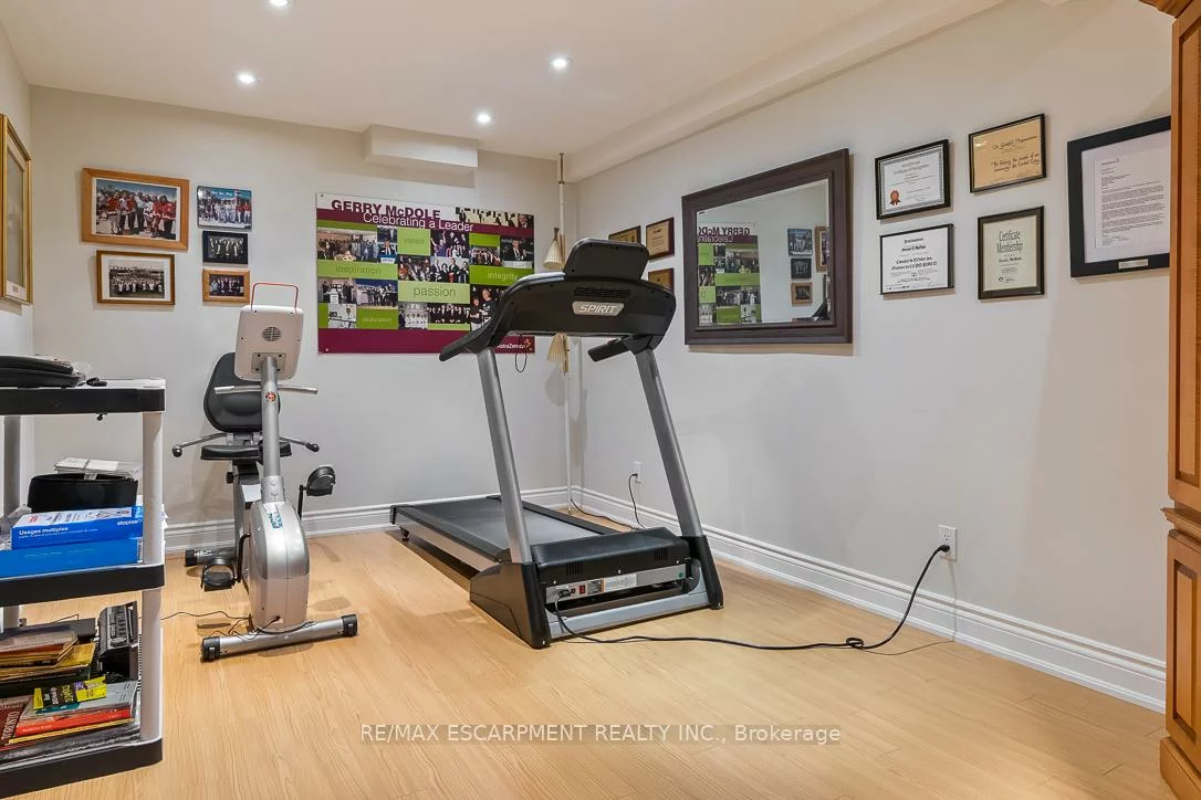 762, Hidden Grove, Lorne Park, Mississauga