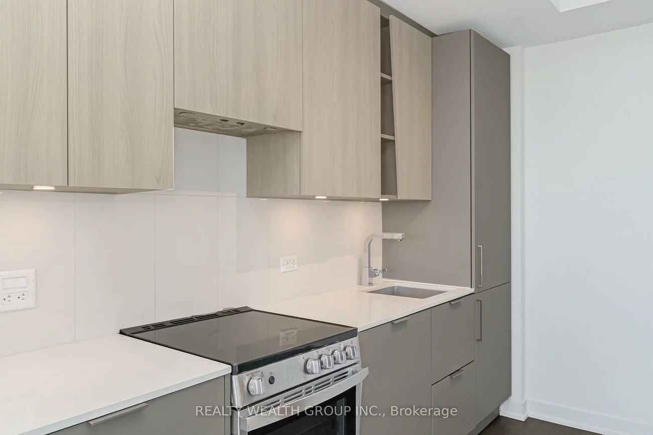 3900, Confederation, City Centre, Mississauga