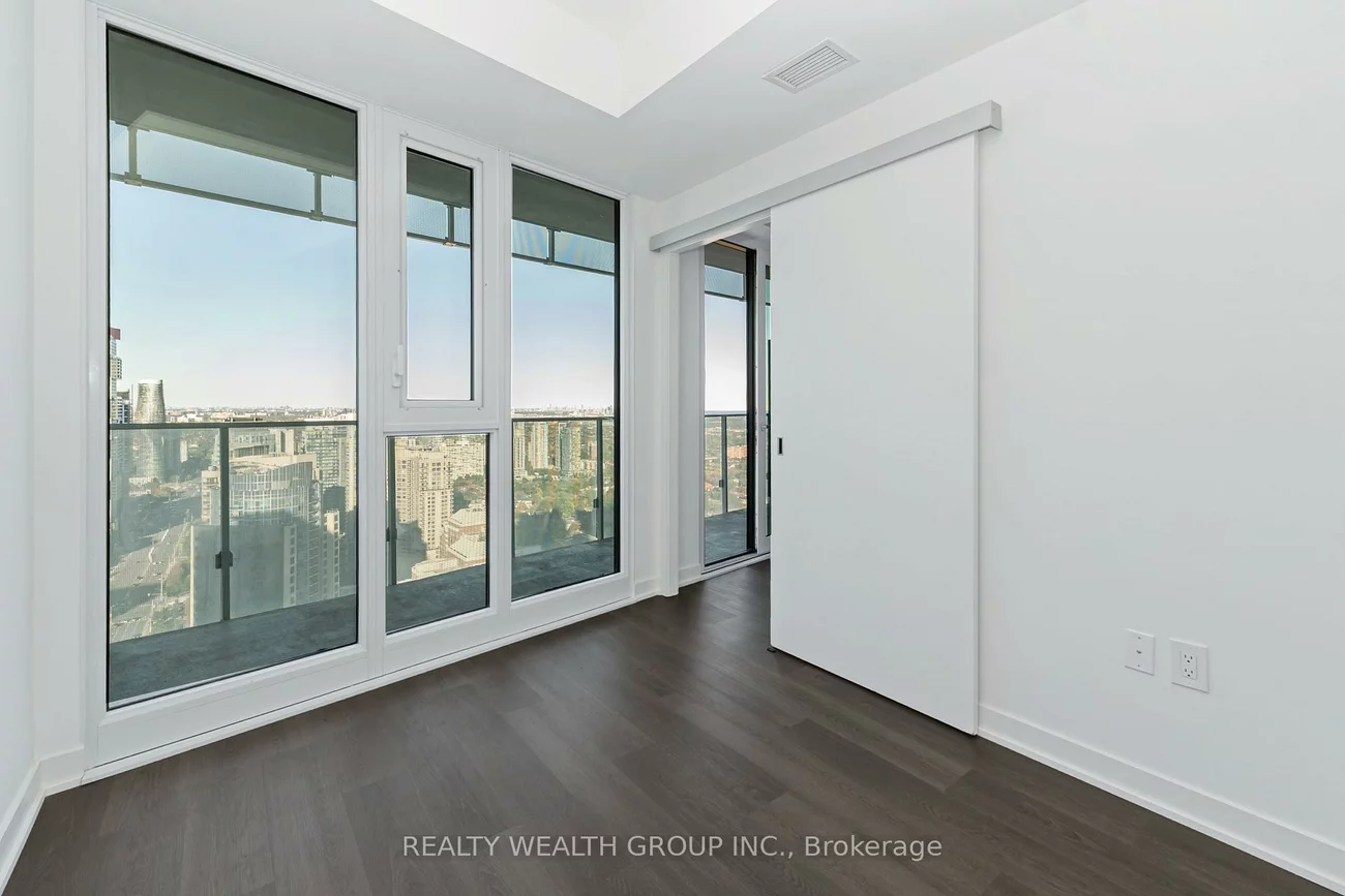 3900, Confederation, City Centre, Mississauga