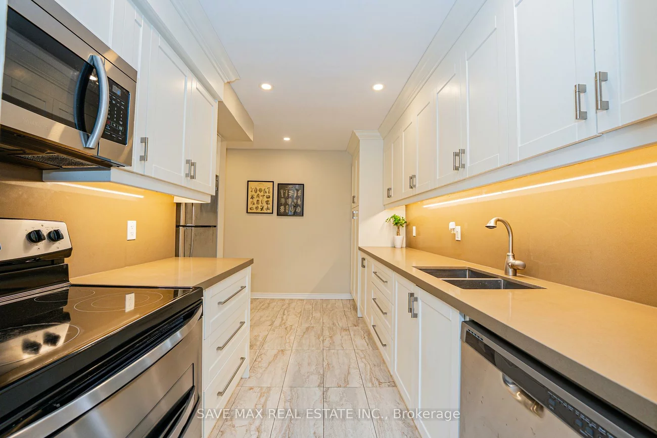 2301, Derry, Meadowvale, Mississauga