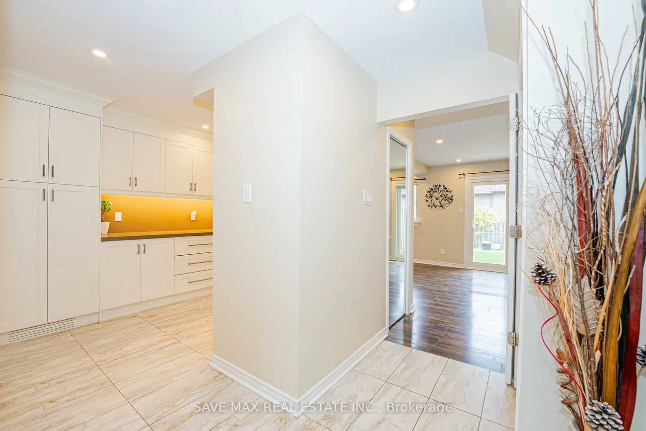 2301, Derry, Meadowvale, Mississauga
