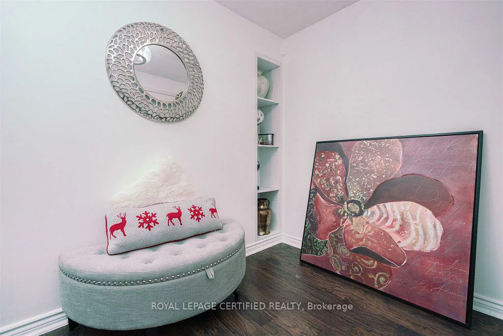 145, Hillcrest, Cooksville, Mississauga