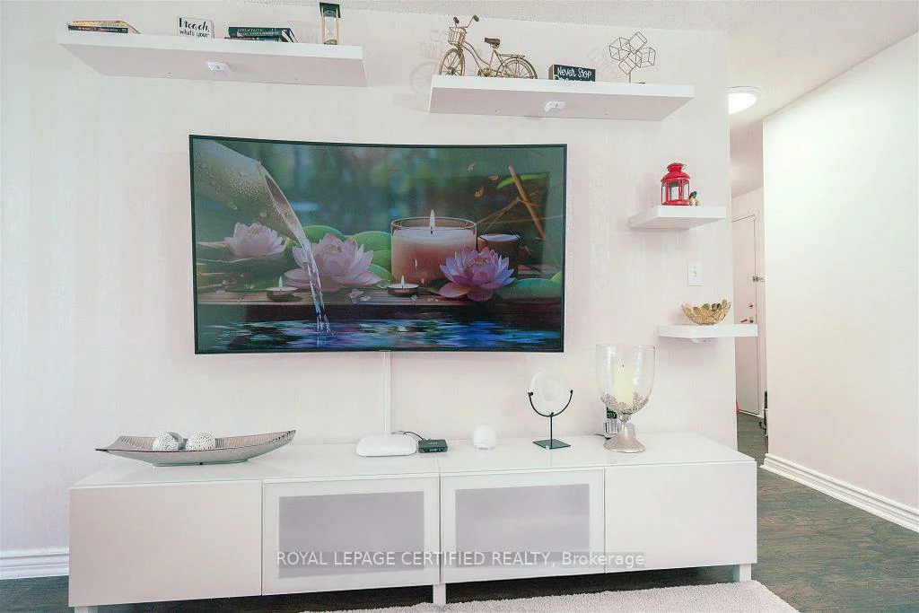 145, Hillcrest, Cooksville, Mississauga