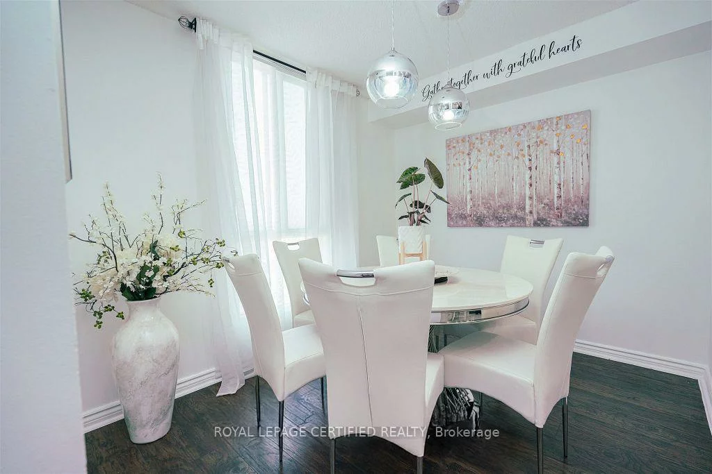 145, Hillcrest, Cooksville, Mississauga