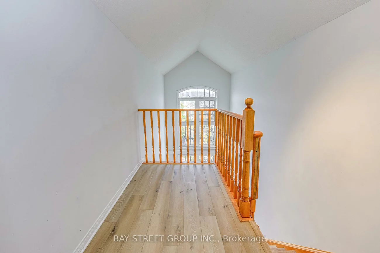 5260, Mcfarren, Central Erin Mills, Mississauga