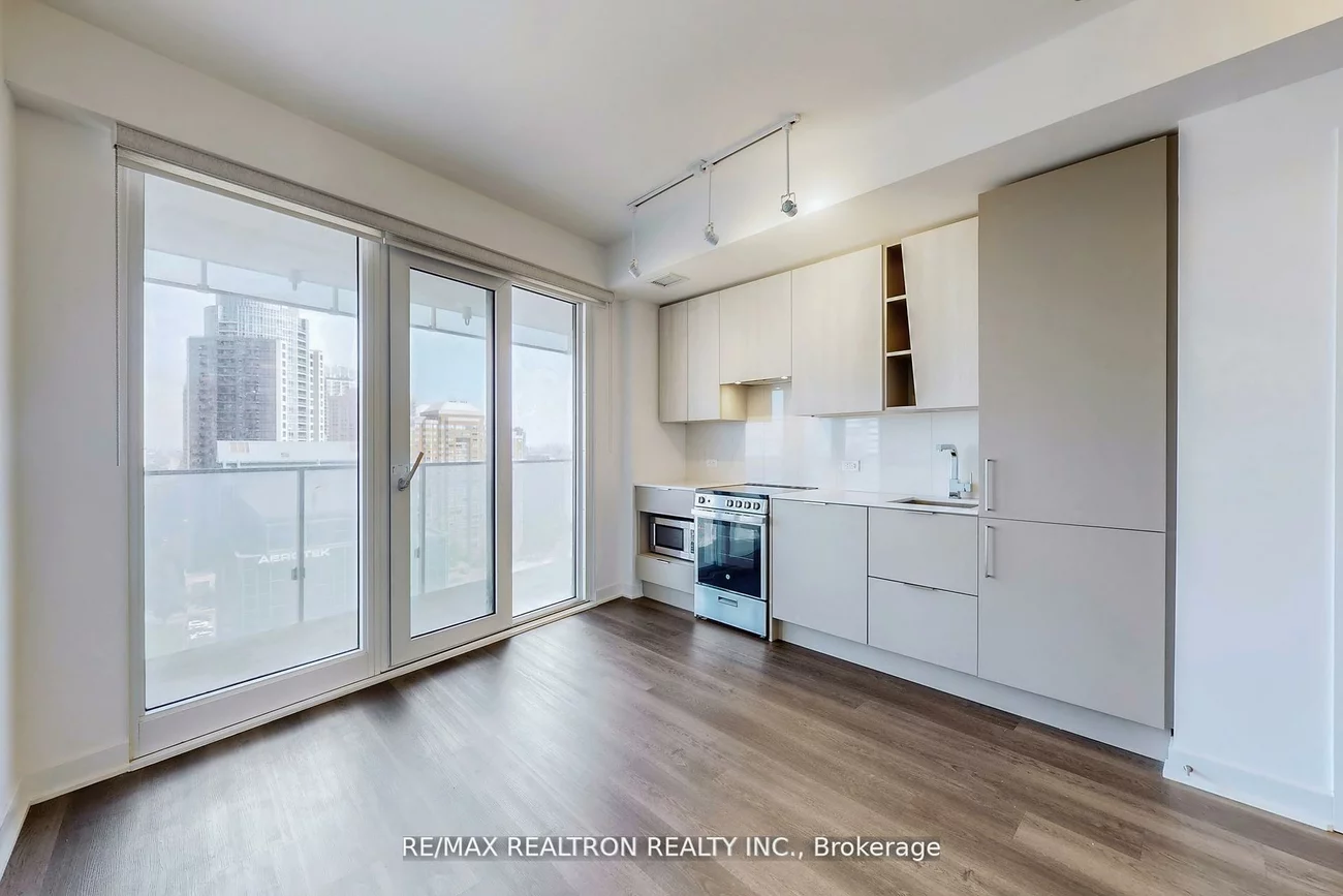 3900, Confederation, City Centre, Mississauga