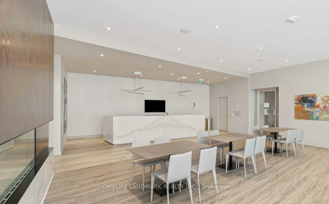 3900, Confederation, City Centre, Mississauga