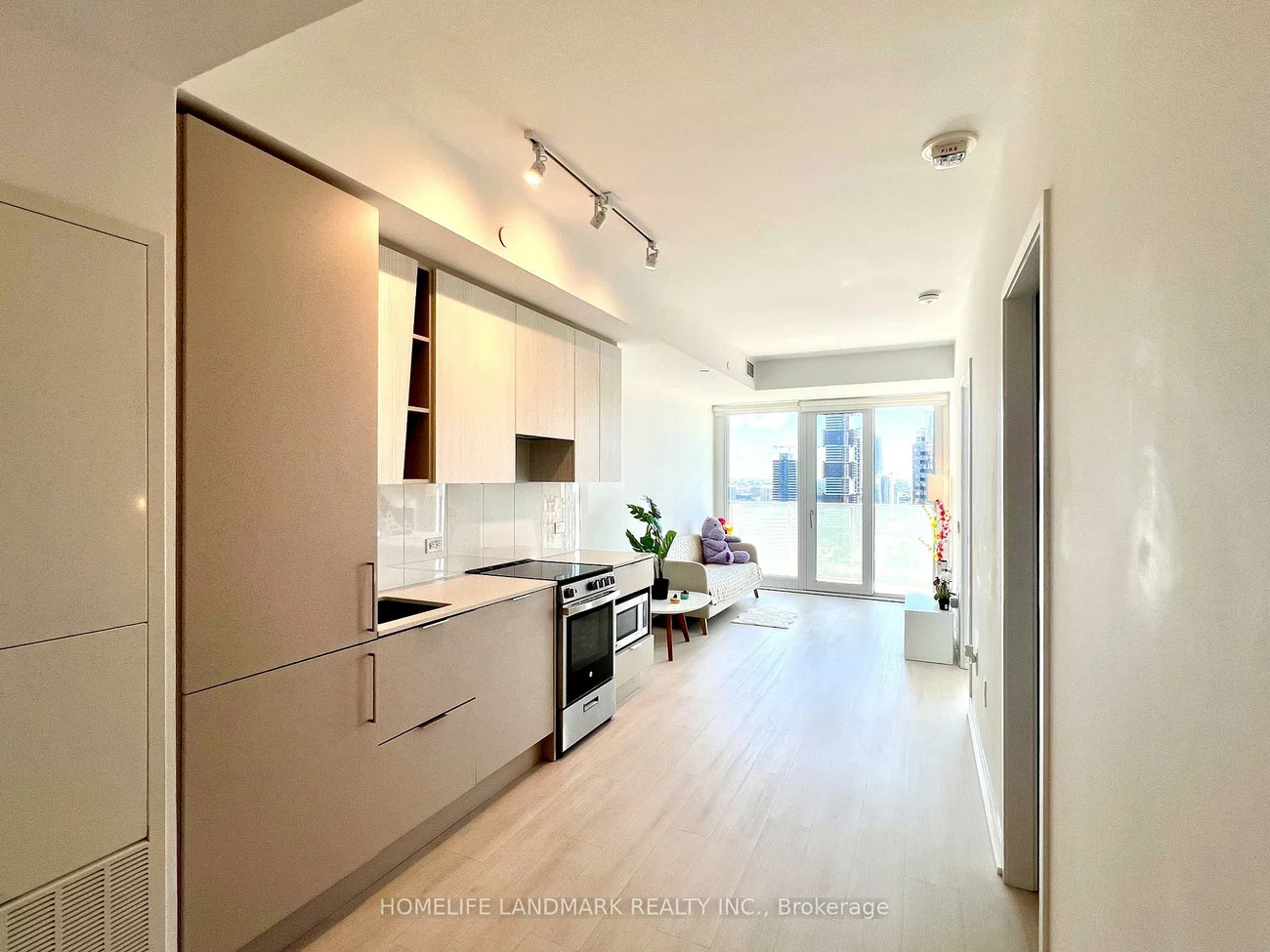 3900, Confederation, City Centre, Mississauga