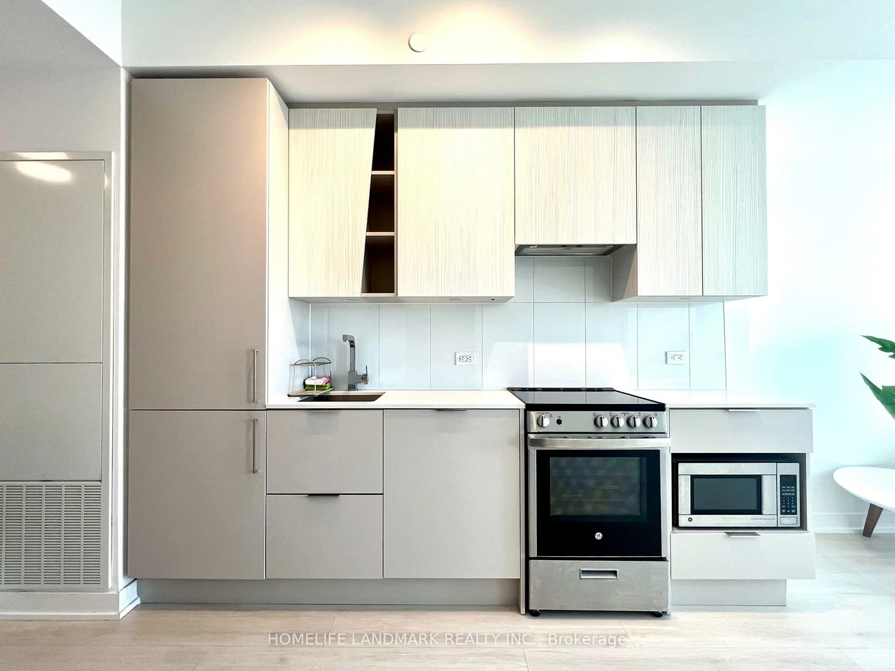 3900, Confederation, City Centre, Mississauga