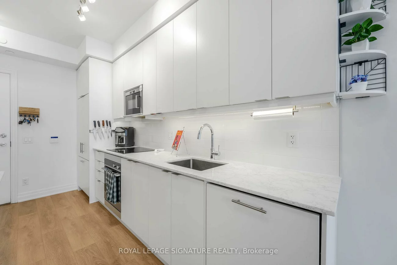 36, Elm, Fairview, Mississauga