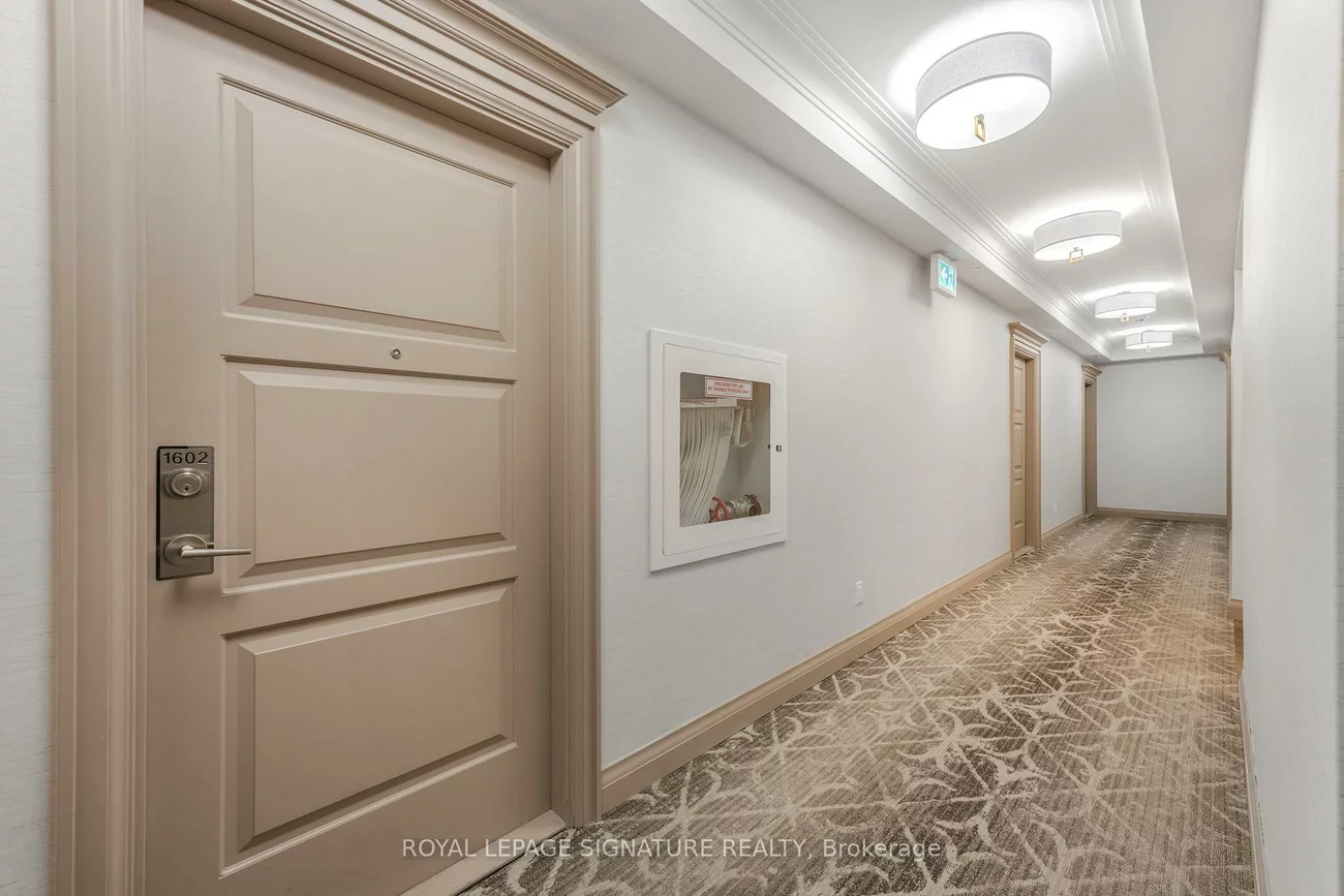 36, Elm, Fairview, Mississauga