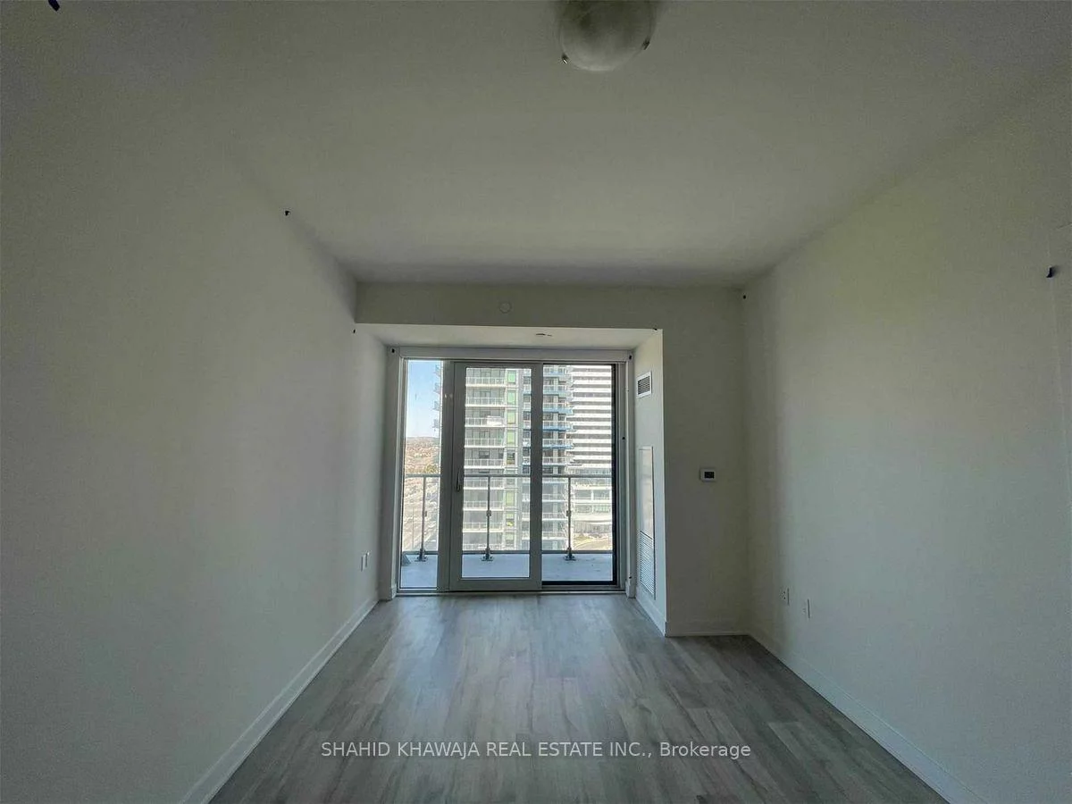 4675, Metcalfe, Central Erin Mills, Mississauga