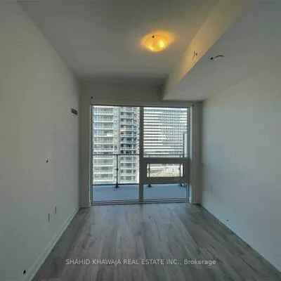 4675, Metcalfe, Central Erin Mills, Mississauga