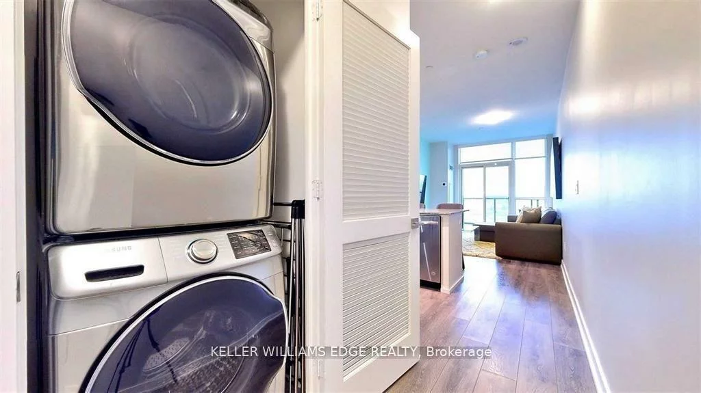 4633, Glen Erin, Central Erin Mills, Mississauga