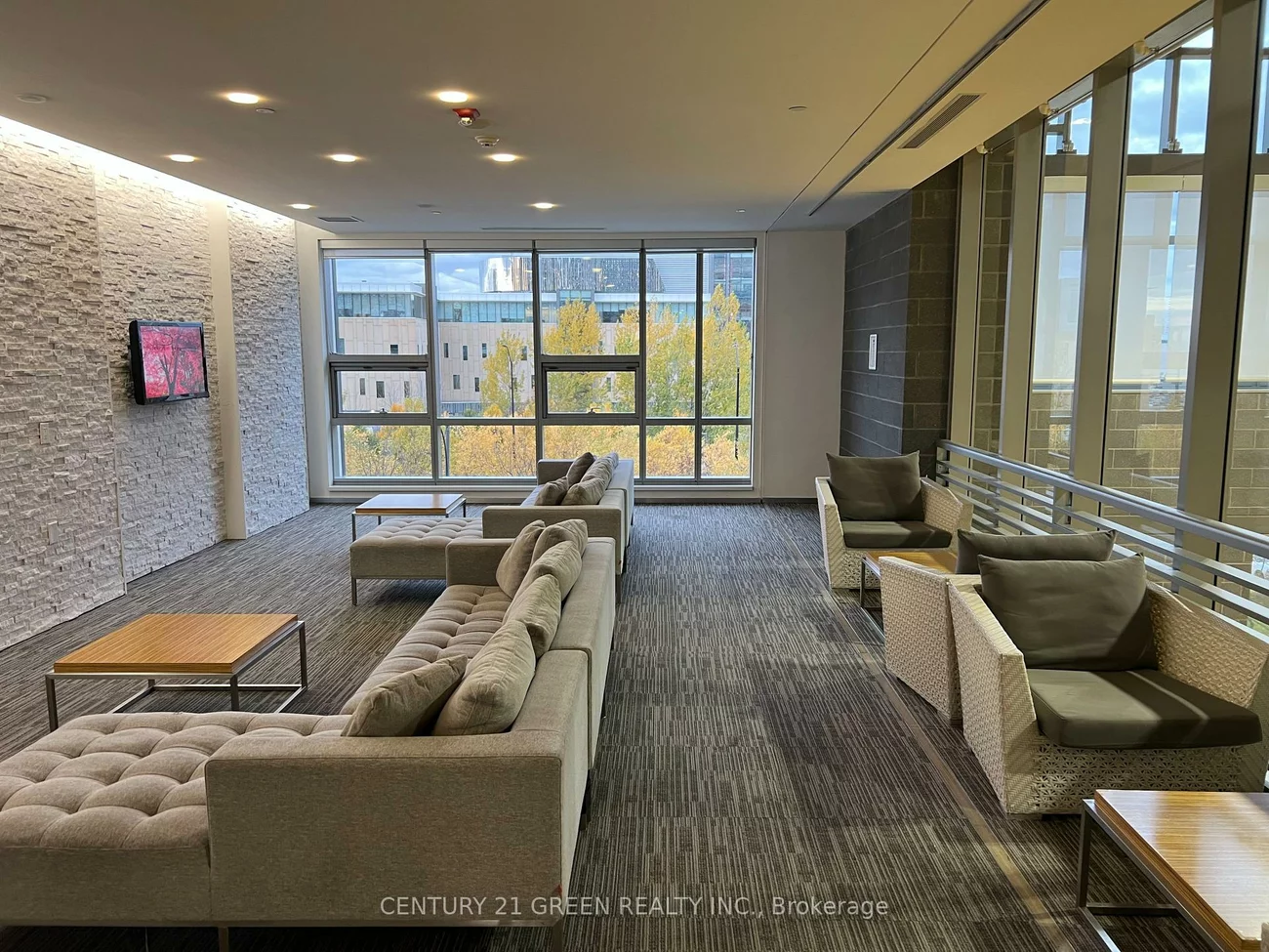 365, Prince Of Wales, City Centre, Mississauga