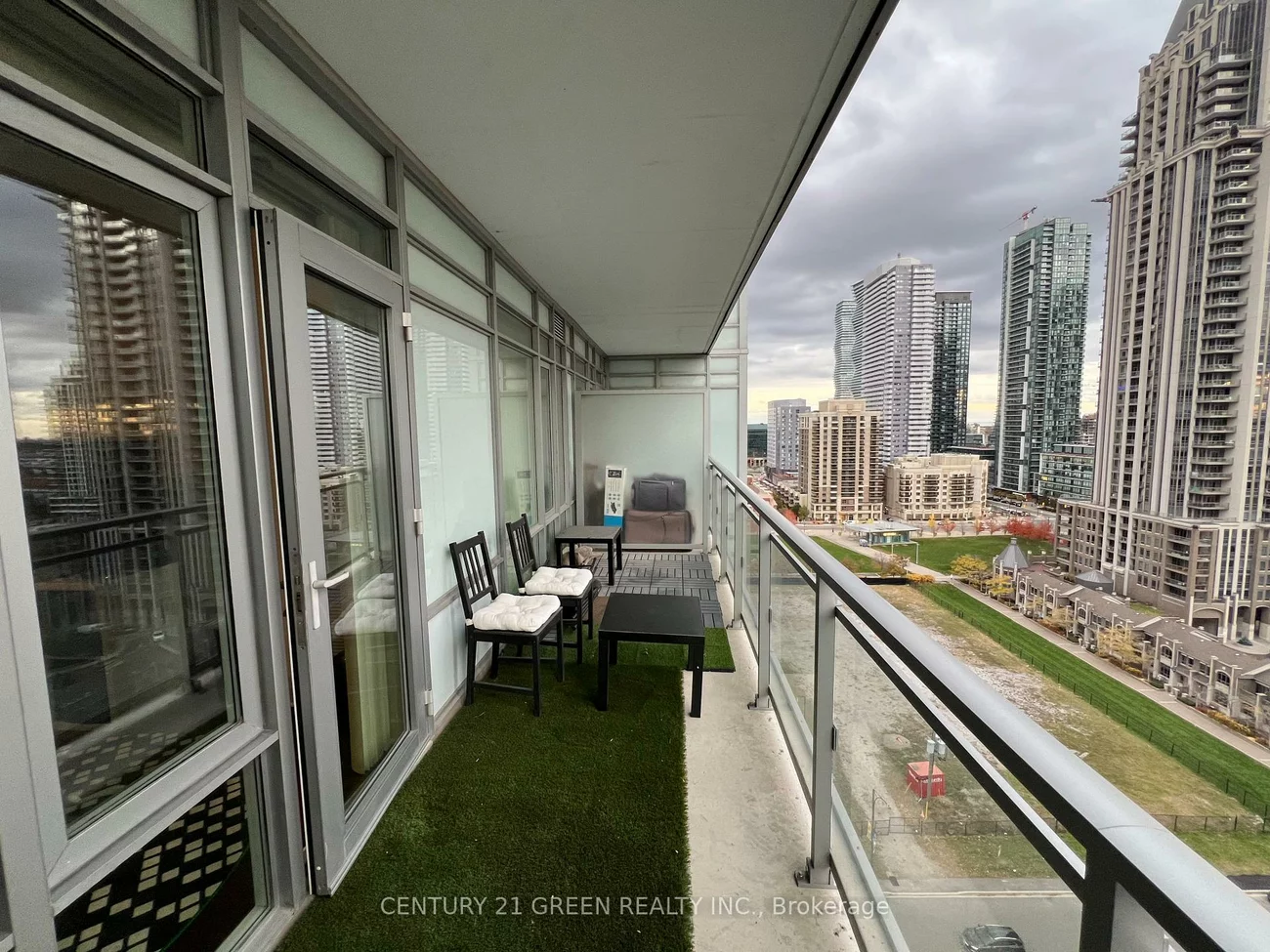 365, Prince Of Wales, City Centre, Mississauga