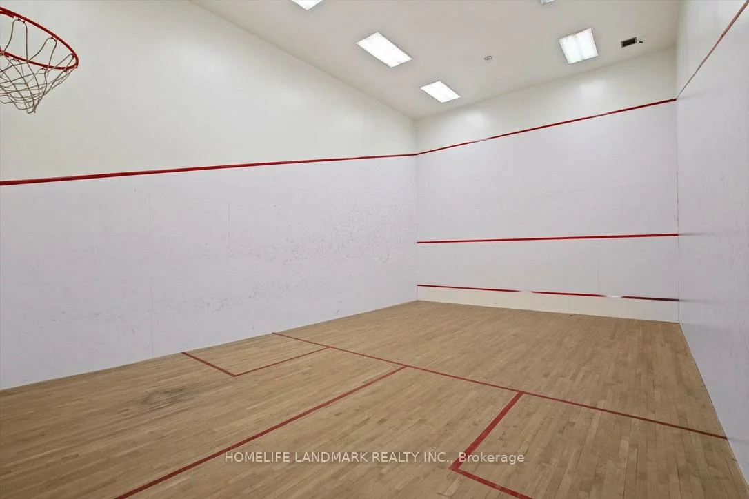 250, Webb, City Centre, Mississauga