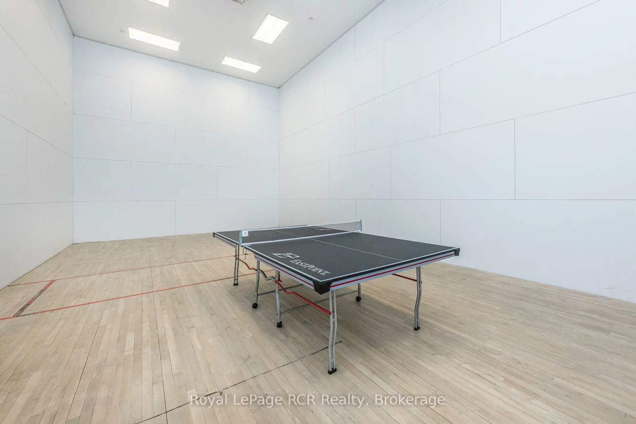 700, Constellation, Hurontario, Mississauga